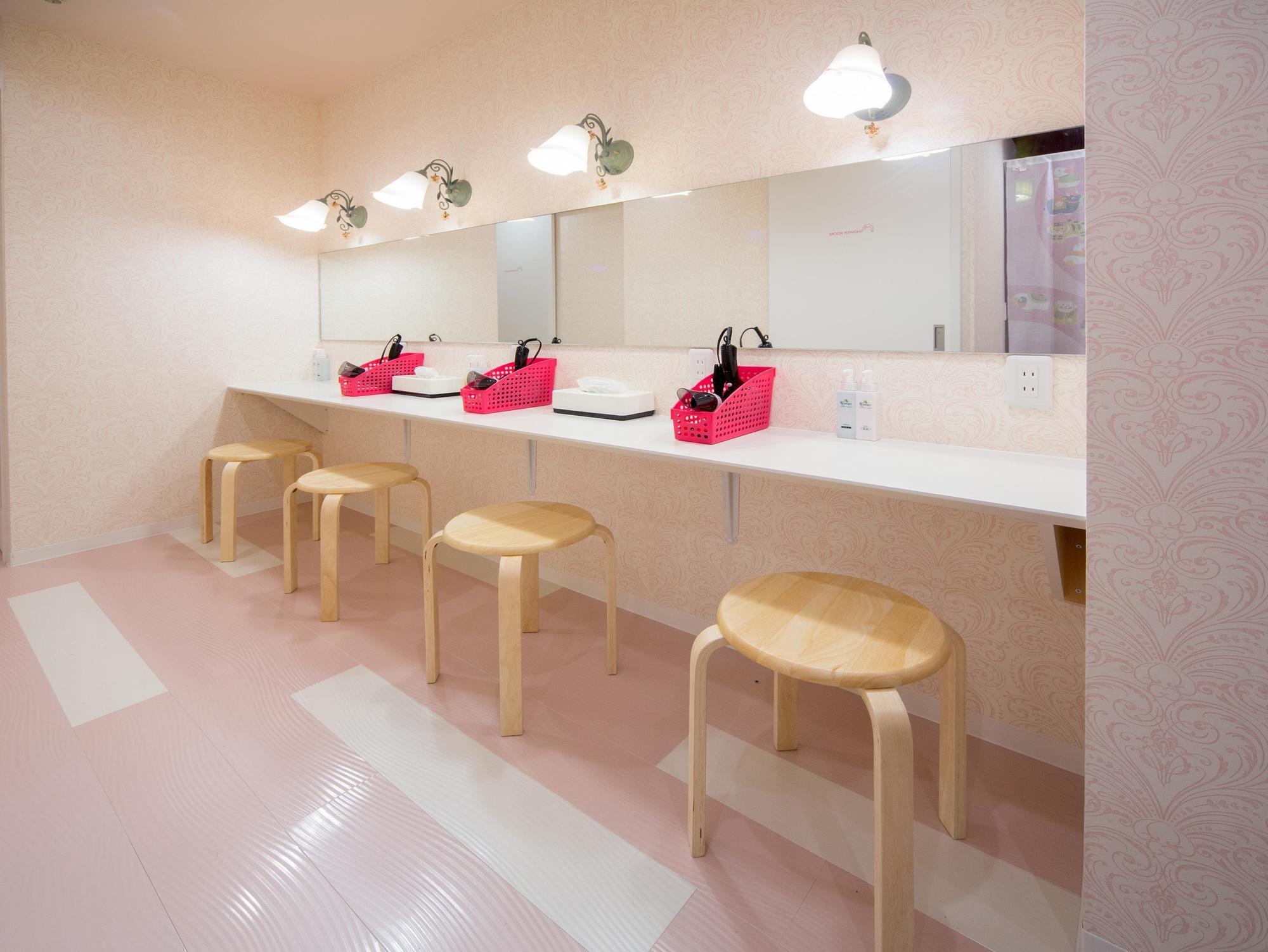 Hostel Wasabi Nagoya Ekimae Buitenkant foto