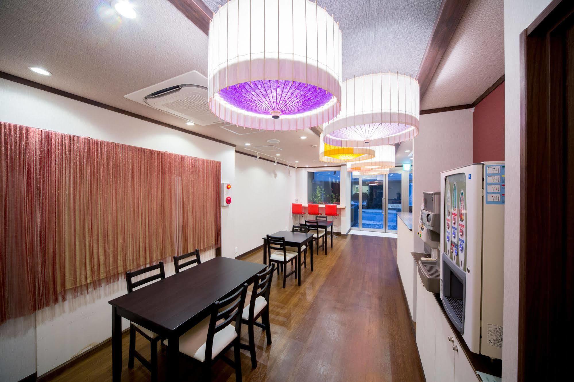 Hostel Wasabi Nagoya Ekimae Buitenkant foto