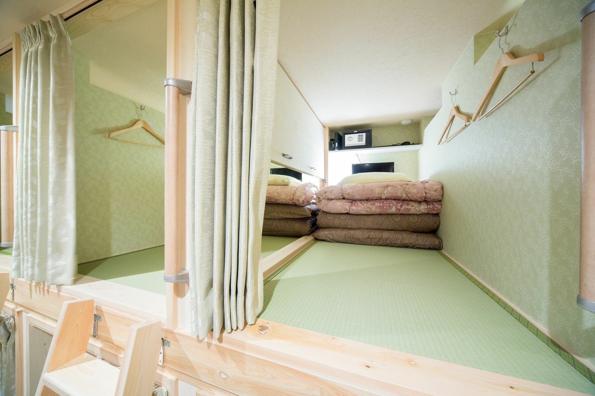 Hostel Wasabi Nagoya Ekimae Buitenkant foto